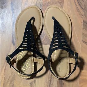 Women’s Sandals Maurices Size 6